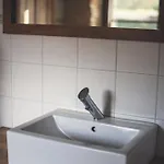 D'hotes La Fraiseraie Bed & Breakfast Tellancourt