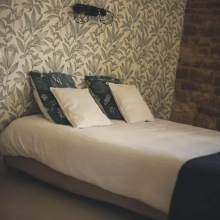 فندق مبيت وإفطار D'hotes La Fraiseraie