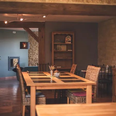 Bed & Breakfast D'hotes La Fraiseraie 3*