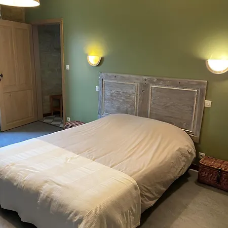 D'hotes La Fraiseraie فندق مبيت وإفطار 3*