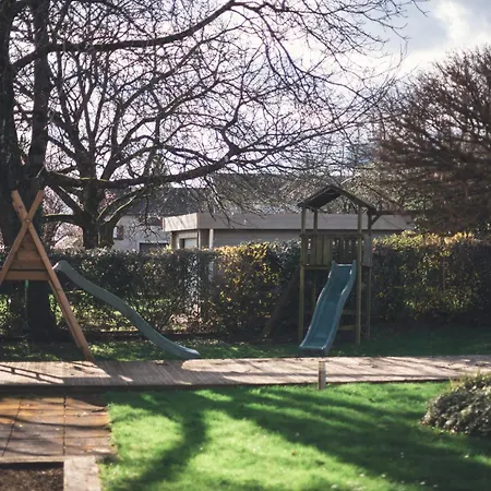 D'hotes La Fraiseraie Bed & Breakfast Tellancourt