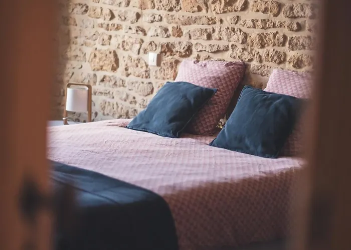 D'hotes La Fraiseraie 3*